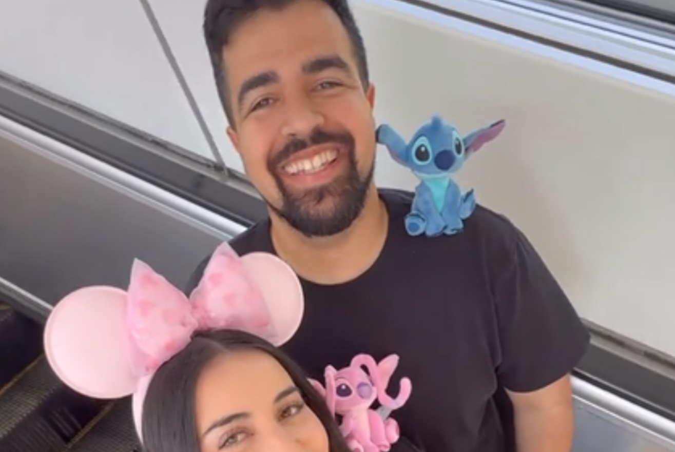 Η νέα τρέλα του TikTok λέγεται shoulder pals (VIDEO)