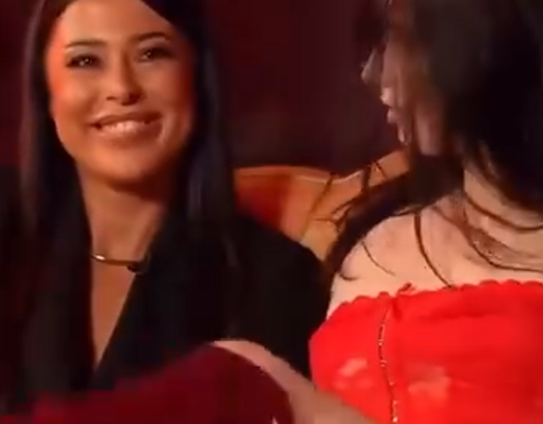 Sexy χορογραφίες, κόκκινο mood και... Αφροδίτη Λατινοπούλου (VIDEO)